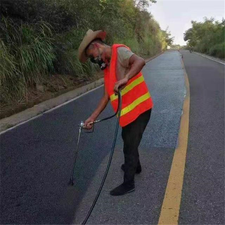 邯郸 彩色防滑路面的底涂是保障路面附着力